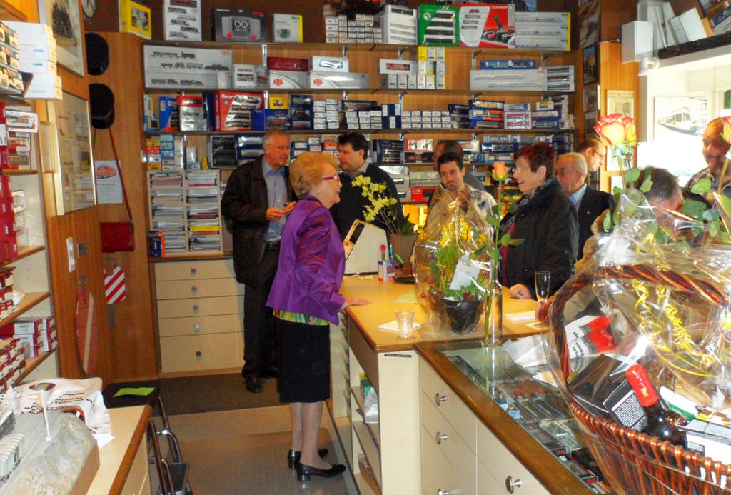 Gratulanten von Nah und Fern