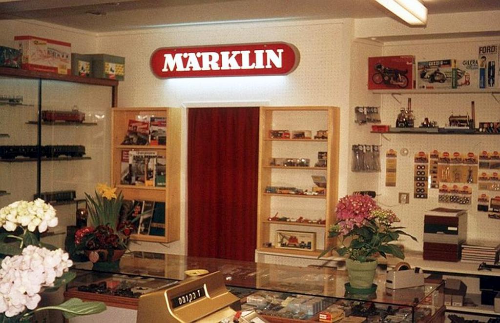 Innenaufnahme 2 Geschäft in Luzern